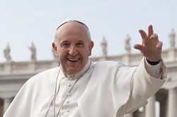 IL PAPA RICEVE GLI INFERMIERI IN UDIENZA PRIVATA. LA GIORNATA PRESCELTA È IL 3 MARZO